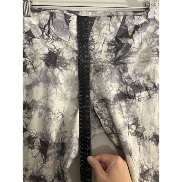 Lululemon Wunder Under High Rise Legging Shibori Tie Dye black white gray Size 8 - Picture 8 of 9
